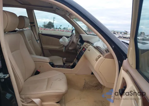 2001 Mercedes-Benz E 430 z USA, uszkodzony, nr VIN WDBJF70J71X050146